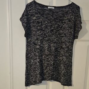 Garnwt Hill Women’s Heathered Black Short Sleeve  Top